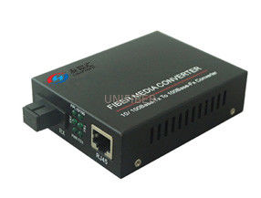 Single Mode Optical To Ethernet Converter Black Color Auto Negotiation Capability